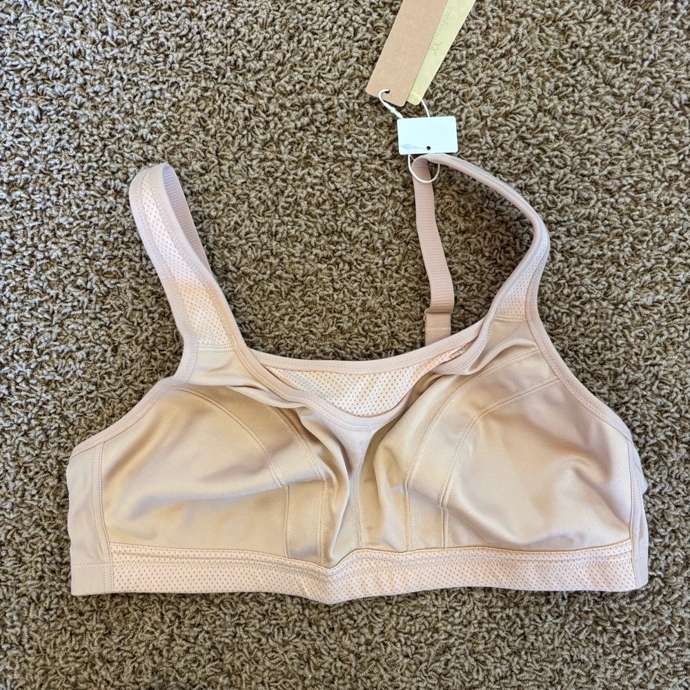 Wingslove High Impact‎ Wireless Sports Bra Nude NWT 38D